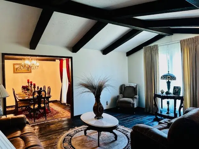 4218 Eatons Creek Rd, Nashville, TN 37218 - Image #2