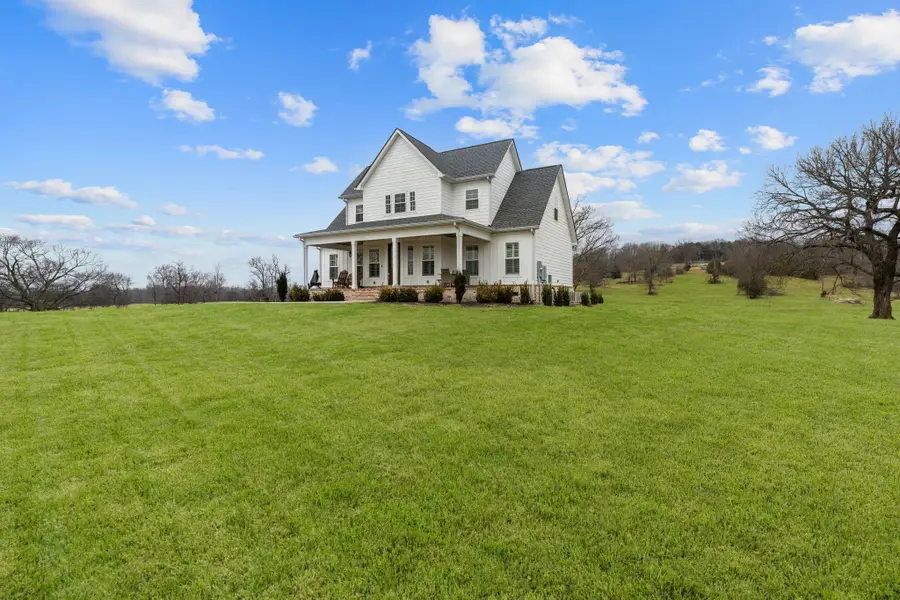 12877 Versailles Rd, Rockvale, TN 37153 - Image #2
