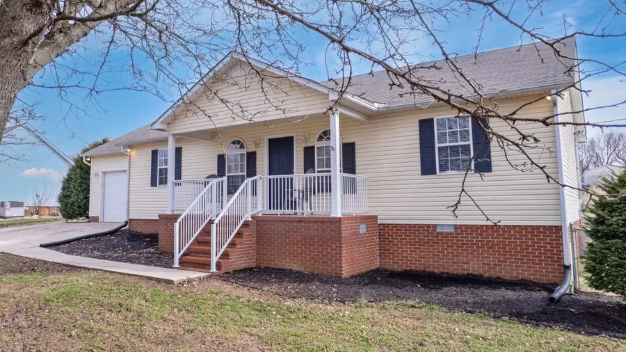 225 Miriah Dr, McMinnville, TN 37110 - Image #2