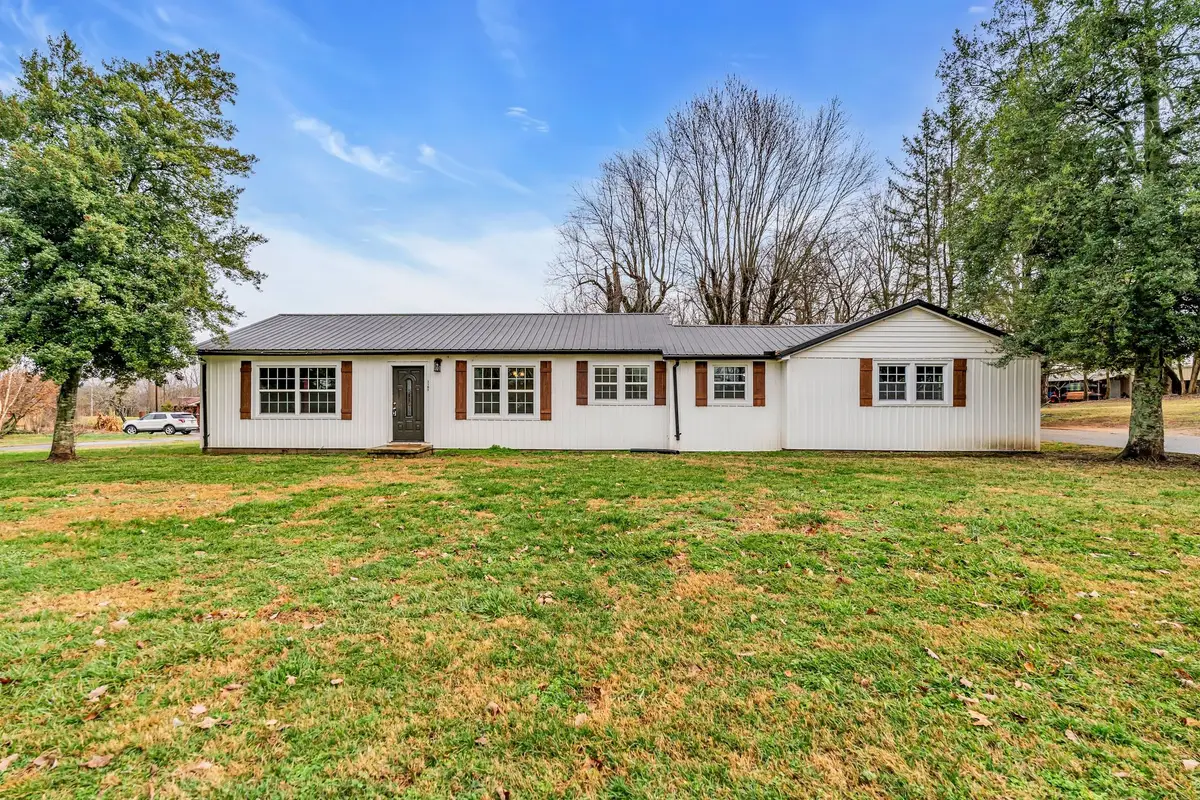1105 Viola Rd, McMinnville, TN 37110 - Image #1