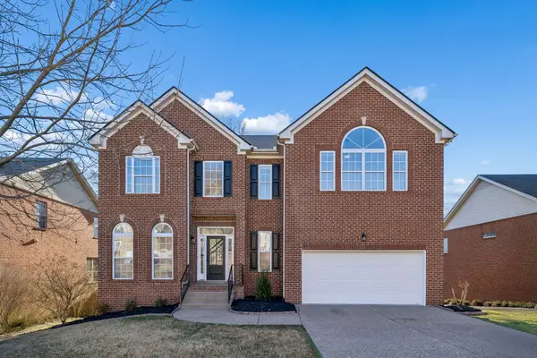 130 Coarsey Blvd, Hendersonville, TN 37075