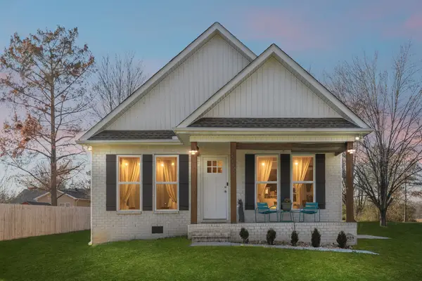 829 Luttrell Ave, Smithville, TN 37166