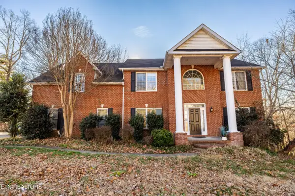 8946 Maple Ridge Lane, Knoxville, TN 37923