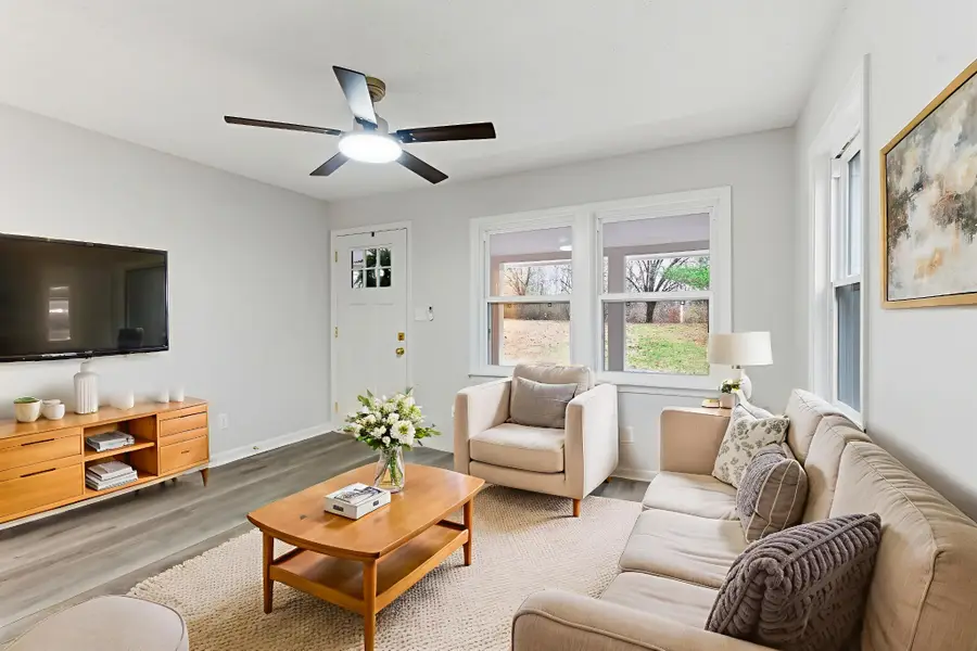 1067 Simms Heights Rd, Kingston Springs, TN 37082 - Image #2