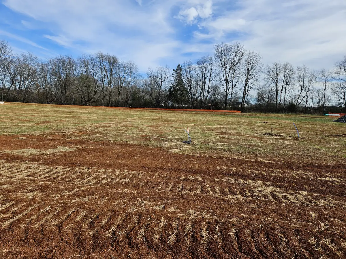 118 N Harris Ln, Portland, TN 37148 - Image #1