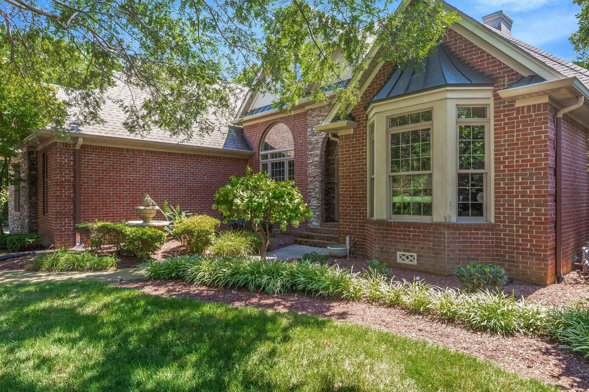 1504 Winterberry Dr, Murfreesboro, TN 37130 - Image #1