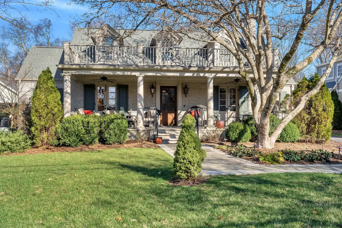 3614 Meadow Dr, Nashville, TN 37215 - Image #1