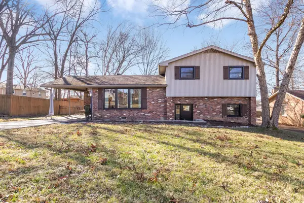 403 Bonnawood Dr, Hermitage, TN 37076