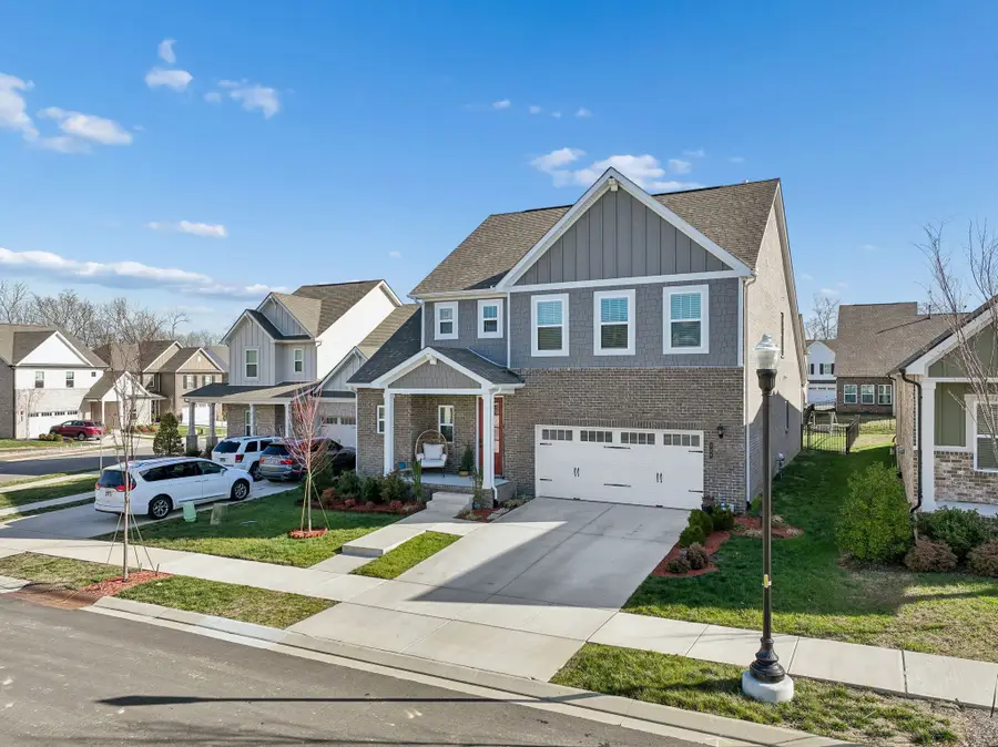 734 Omaha Dr, Gallatin, TN 37066 - Image #2