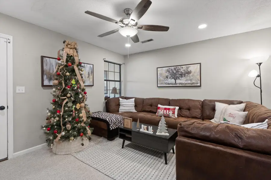 6480 Brookmead Circle, Hixson, TN 37343 - Image #2