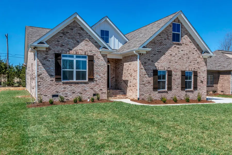 198 Creekside Dr, Lewisburg, TN 37091 - Image #3