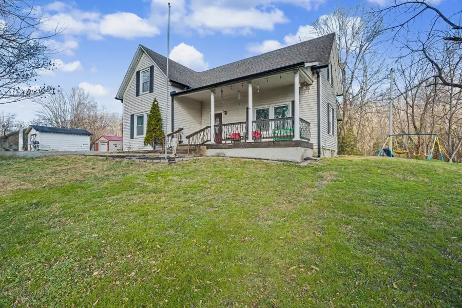 116 Tracy Academy St, Charlotte, TN 37036 - Image #3