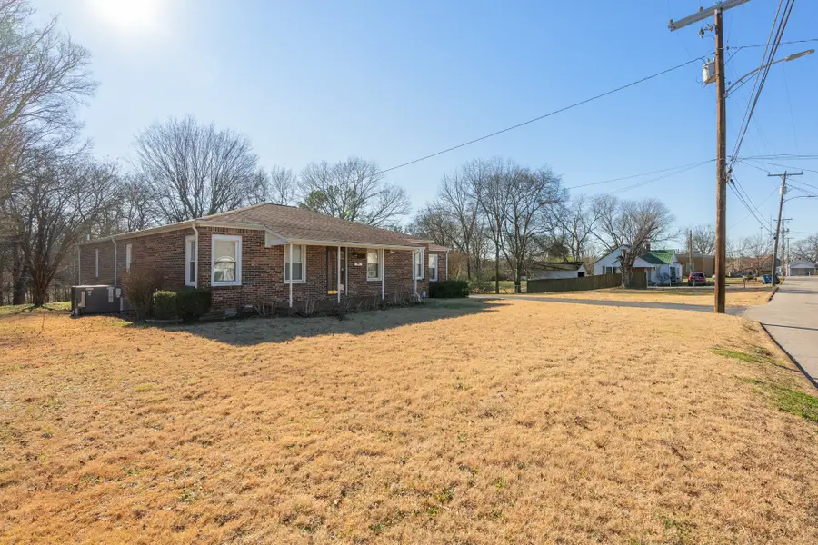 144 Derby St, Camden, TN 38320 - Image #3