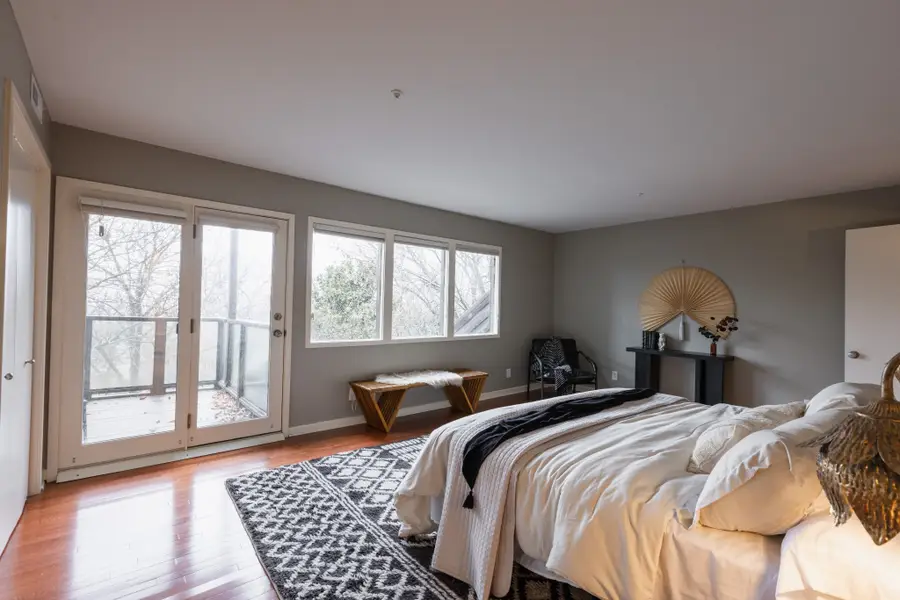 2107 32nd Ave S, Nashville, TN 37212 - #3