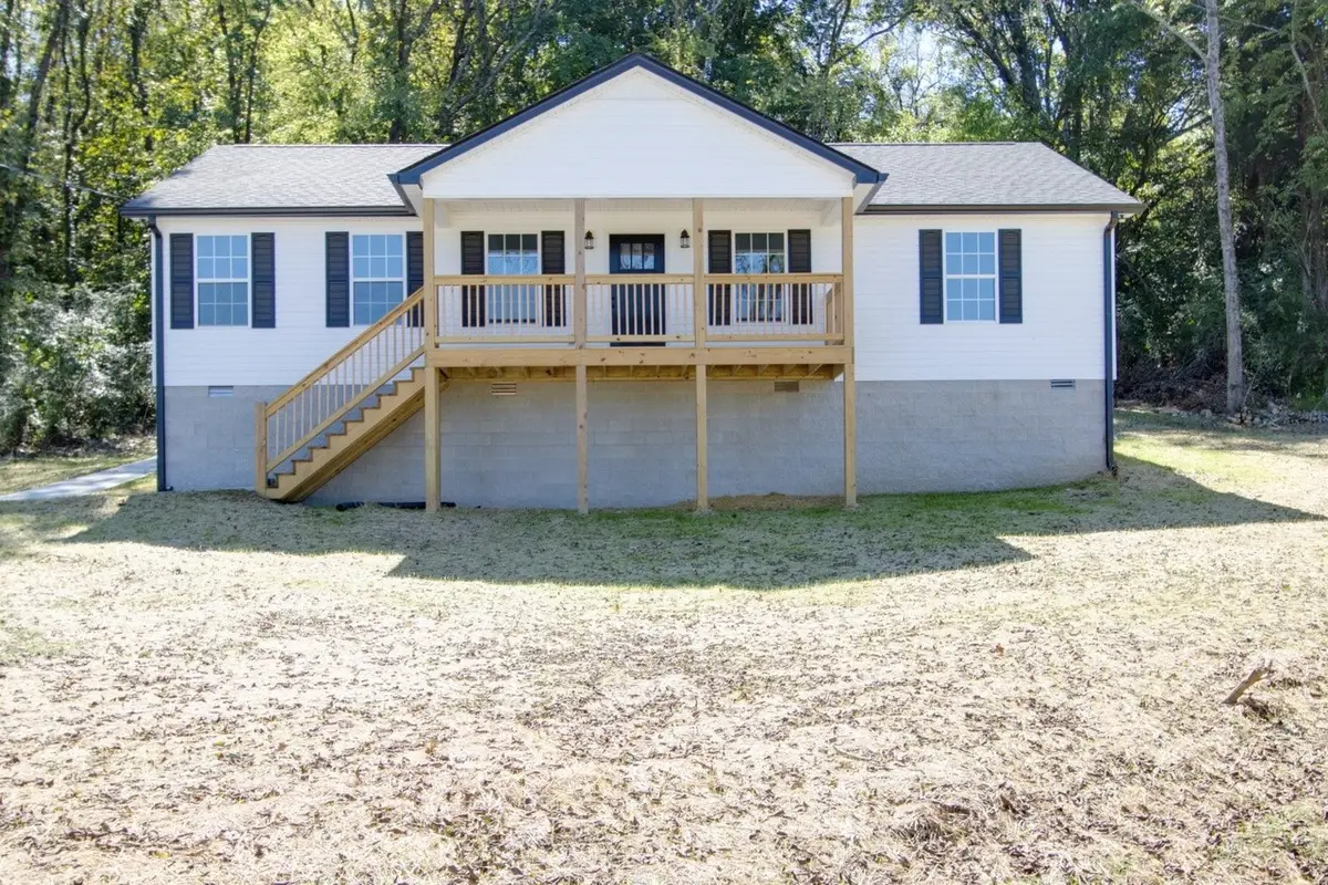 105 Reba Ln, Gordonsville, TN 38563 - Image #1
