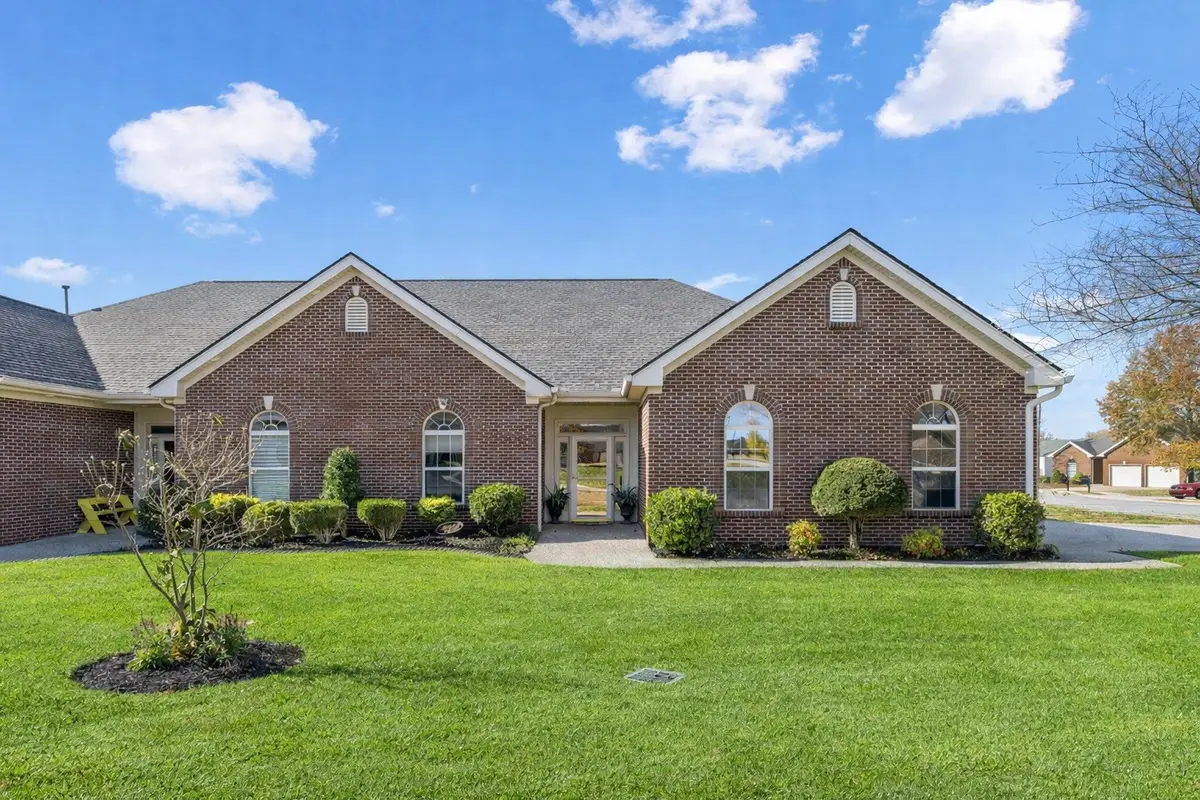 1734 Summerplace Dr, Lebanon, TN 37087 - Image #1