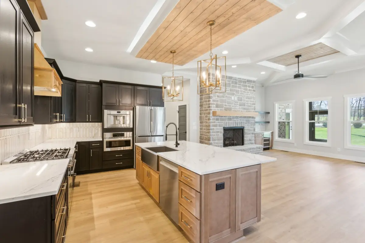 1116 Willow Springs Dr, Lebanon, TN 37087 - Image #1