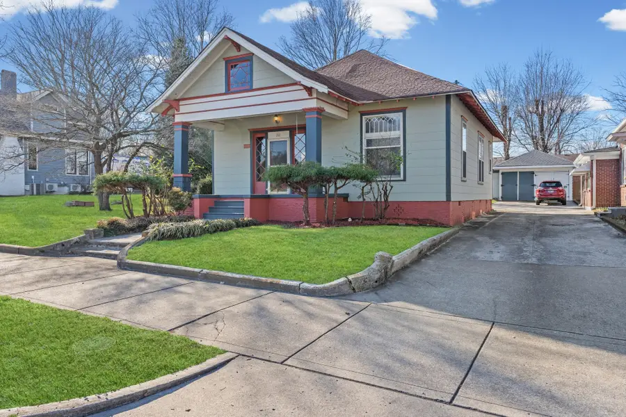 211 N Oak St, Springfield, TN 37172 - Image #2