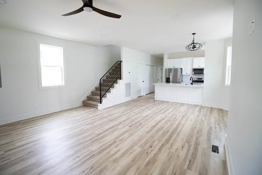 105 Shephard St N, Winchester, TN 37398 - #3