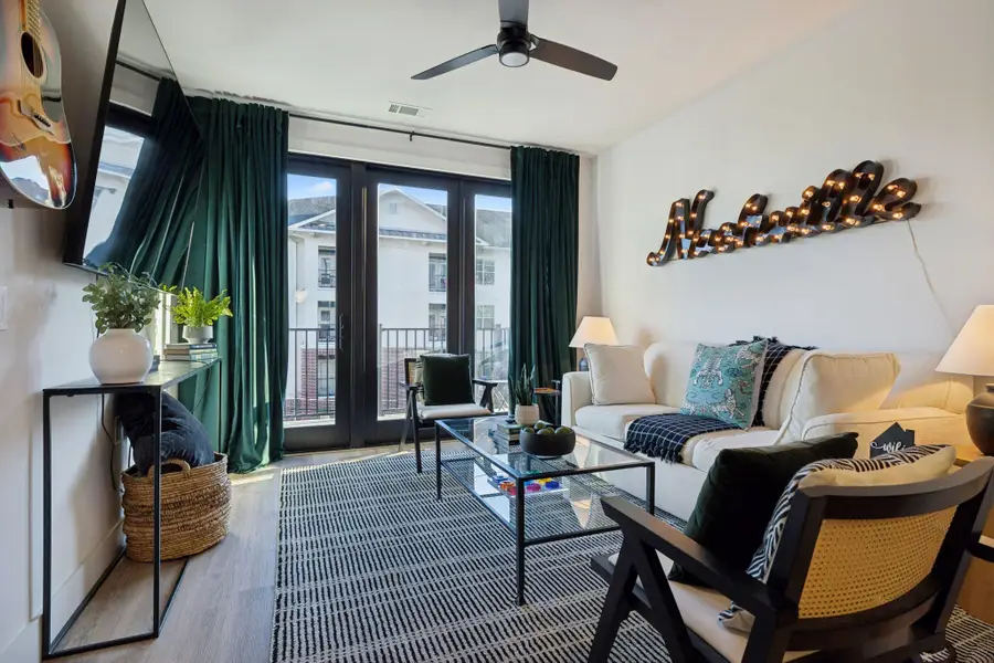 303 31st Ave N #308, Nashville, TN 37203 - Image #3