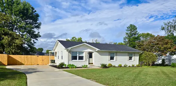 408 Hoffman St, Lawrenceburg, TN 38464