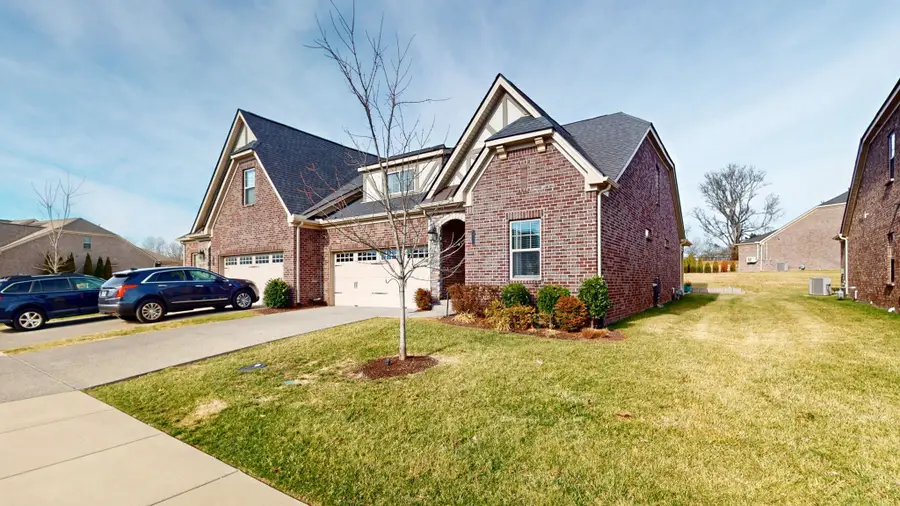 1056 Callaway Dr, Lebanon, TN 37087 - Image #2