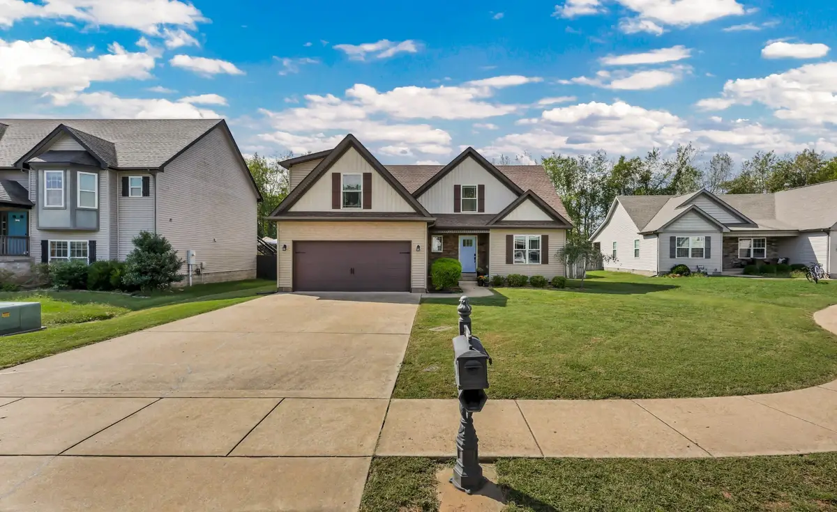 1532 Eads Ct, Clarksville, TN 37043 - Image #1