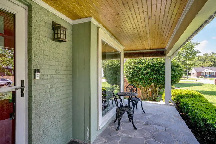 100 39th Ave N, Nashville, TN 37209 - Image #2