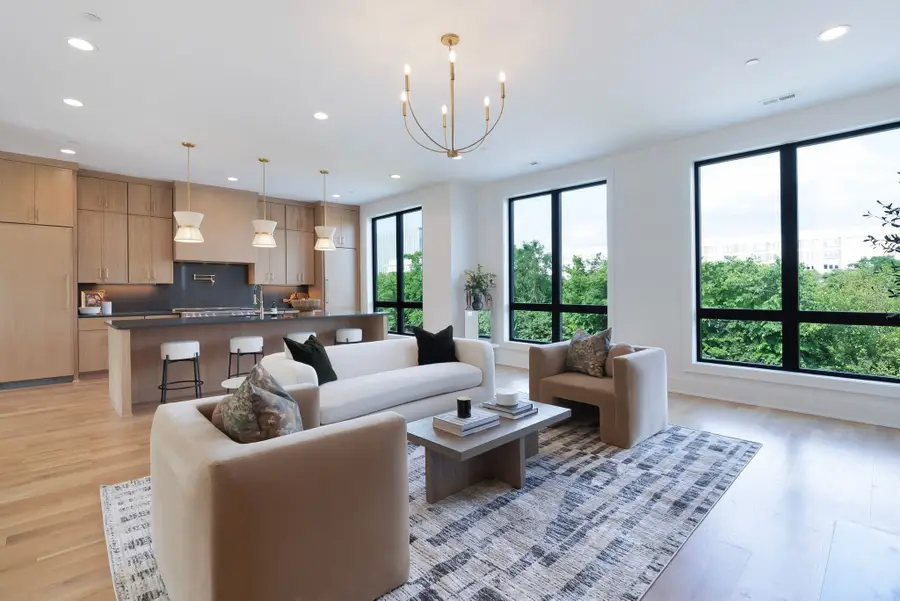 302 33rd Ave N, Nashville, TN 37209 - Image #2