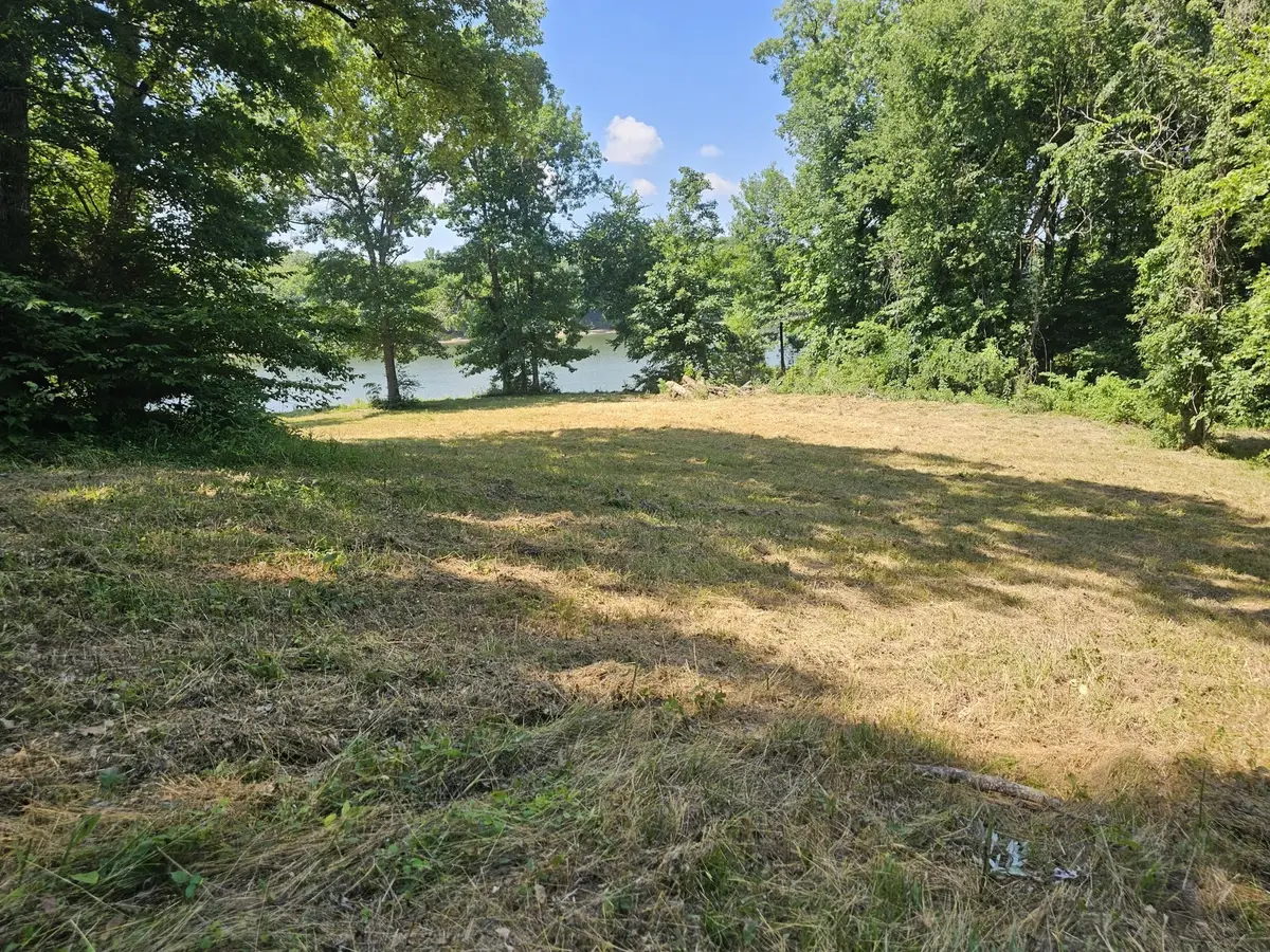 6 Island View Dr, Bath Springs, TN 38311 - #1