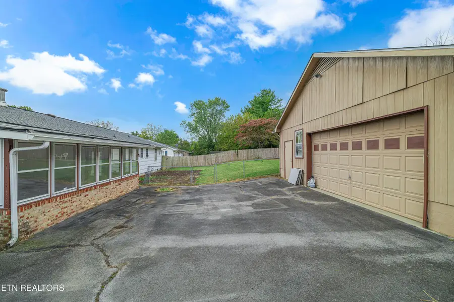 5405 Bluefield Rd, Knoxville, TN 37921 - Image #3