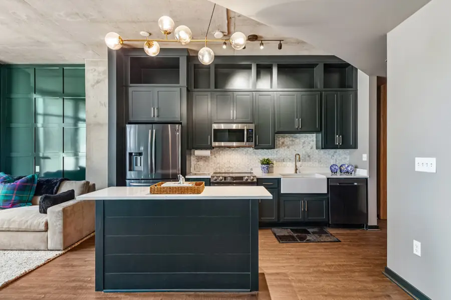 600 12th Ave S #902, Nashville, TN 37203 - #3