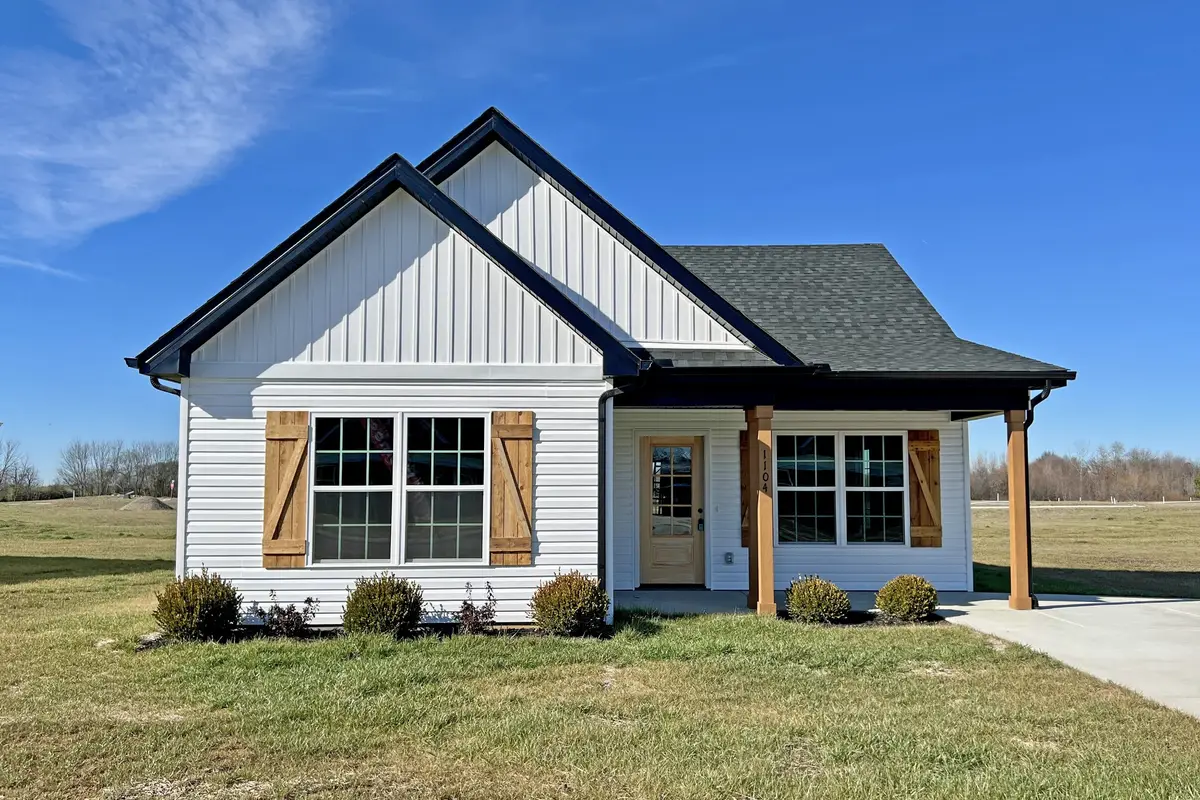 1104 Brook Court, Franklin, KY 42134 - #1