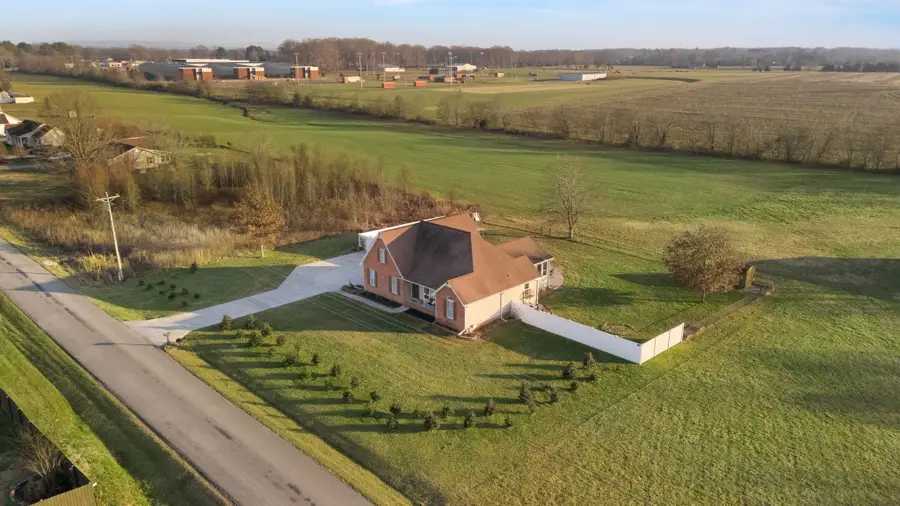 485 Rigney Rd, Manchester, TN 37355 - Image #2