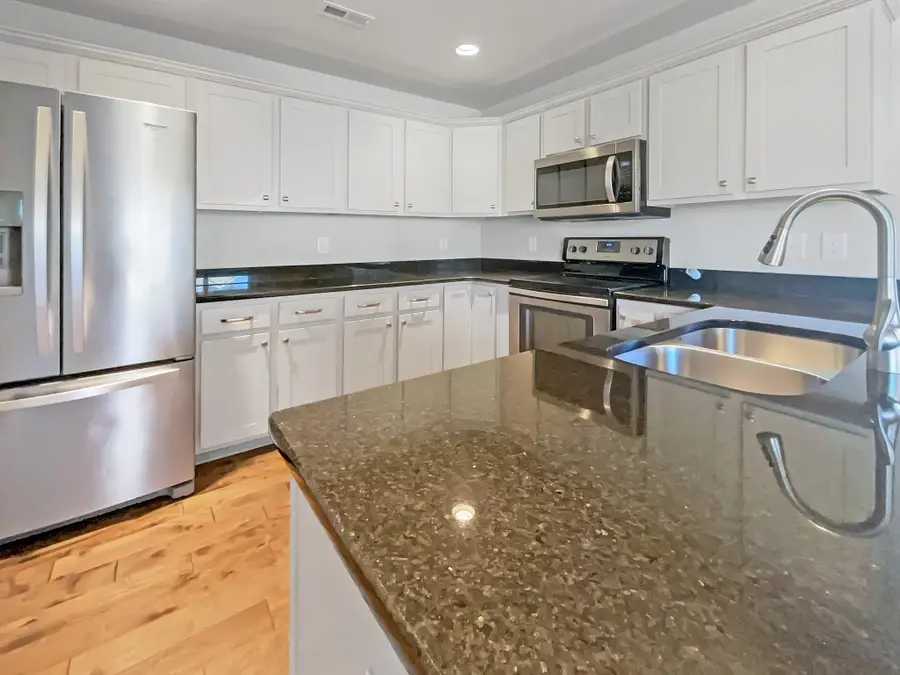 154A Odie Ray St, Gallatin, TN 37066 - Image #2