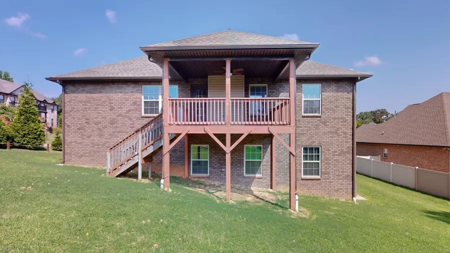161 Roanoke Station Cir, Clarksville, TN 37043 - Image #2