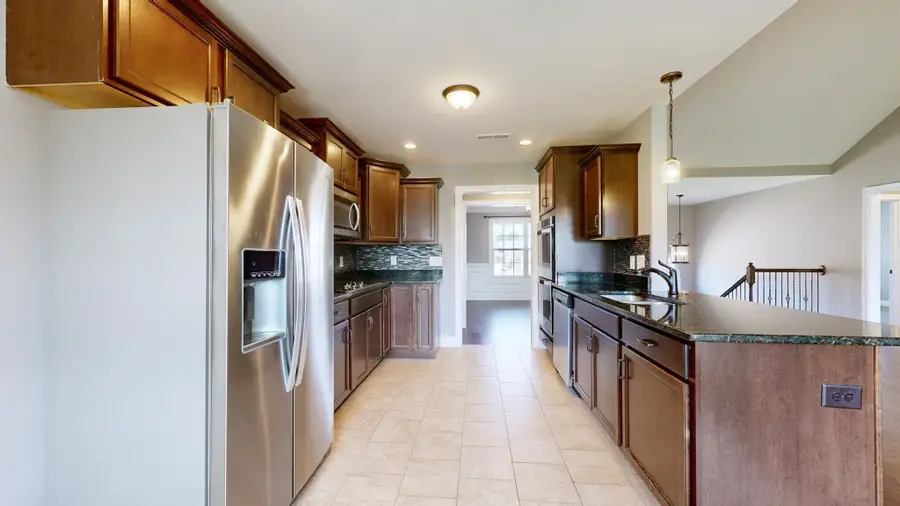 161 Roanoke Station Cir, Clarksville, TN 37043 - Image #3