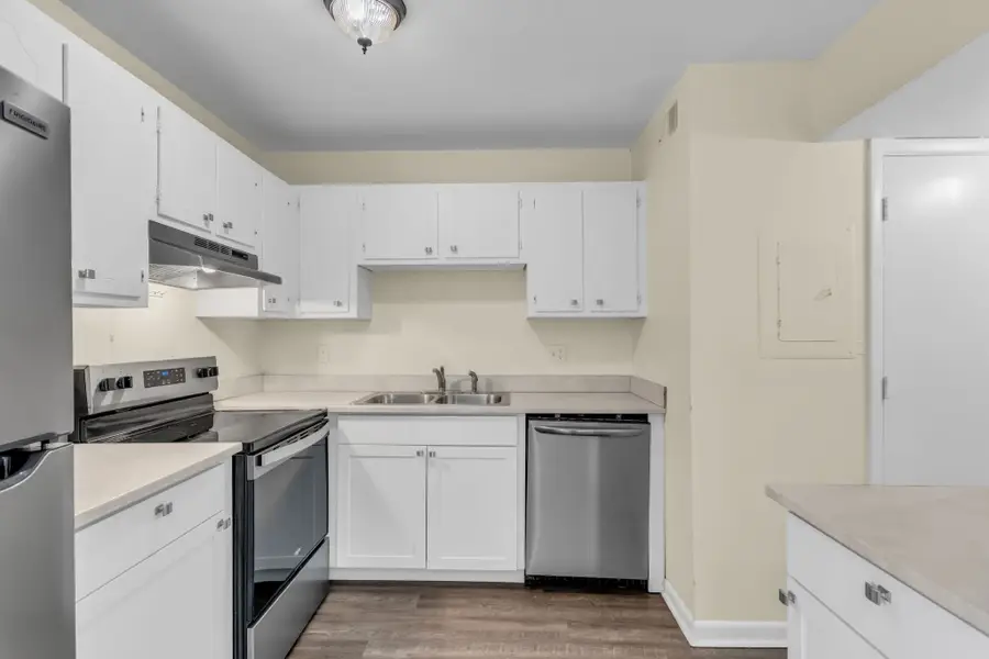 370 Wallace Rd #F5, Nashville, TN 37211 - #3