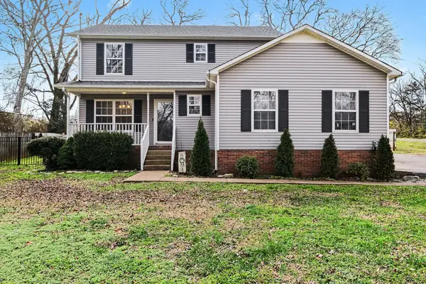 255 Valley Dr, Columbia, TN 38401