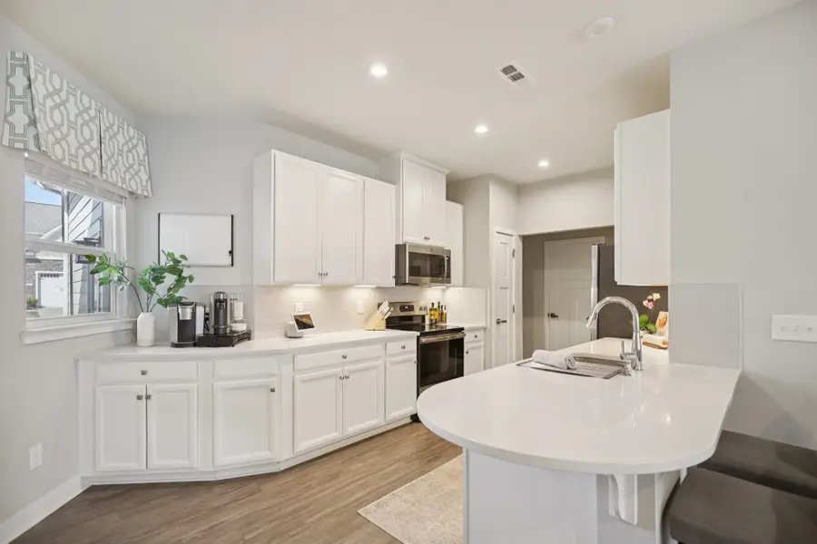 250 S Downs Cir, Goodlettsville, TN 37072 - Image #2