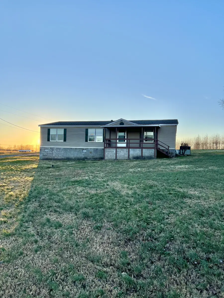 590 Corinth Church Rd, Rock Island, TN 38581 - Image #2