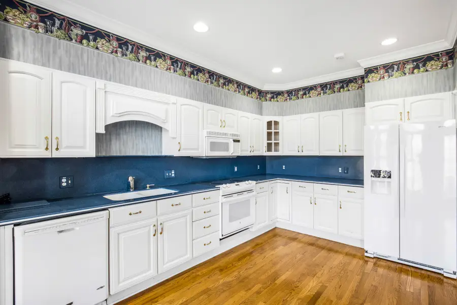 102 Champions Dr, Springfield, TN 37172 - Image #3