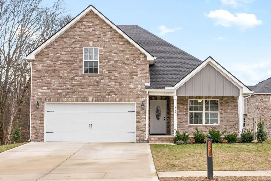 304 Bluebell Dr, Clarksville, TN 37043 - Image #2