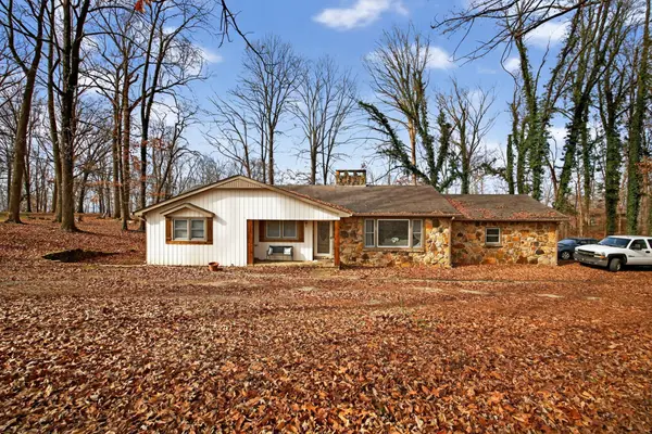 167 Seminole Ln, Sparta, TN 38583