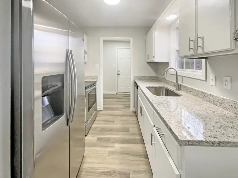 1844 Cottingham Ct, Clarksville, TN 37042 - Image #2