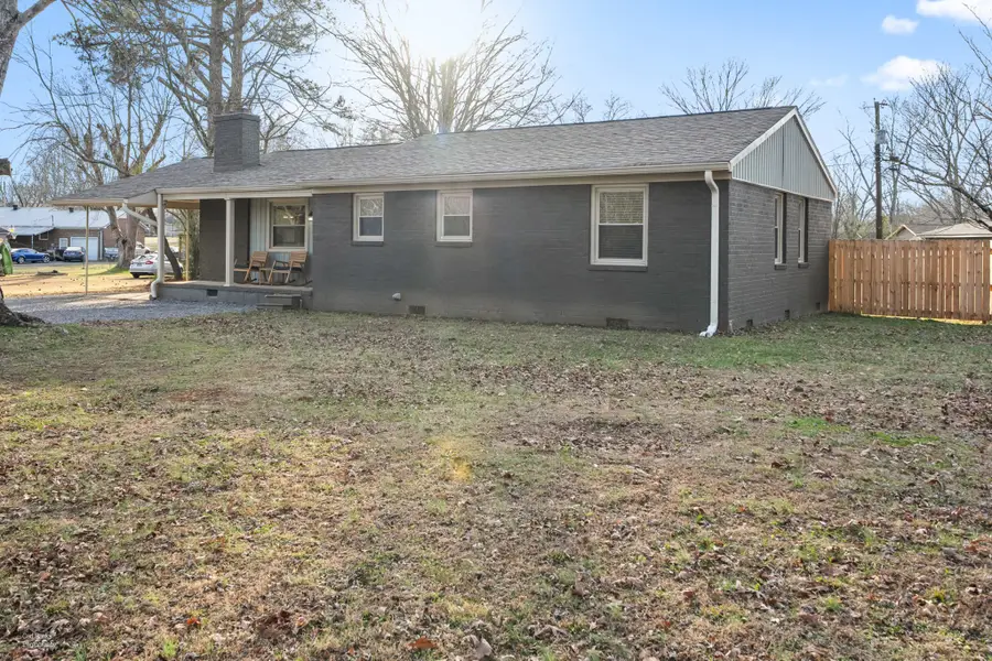 310 Crest Dr, Tullahoma, TN 37388 - Image #3