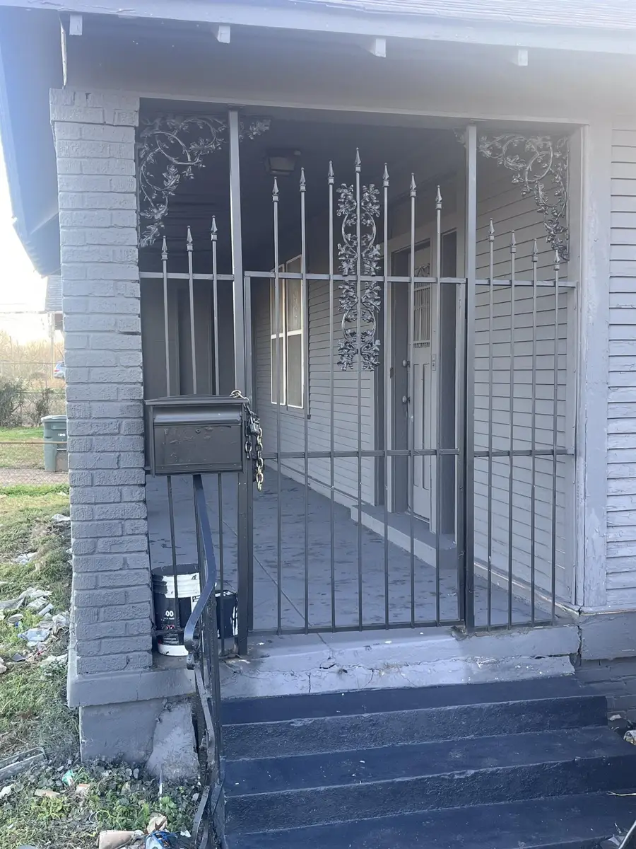 1423 S Willett St, Memphis, TN 38106 - Image #2