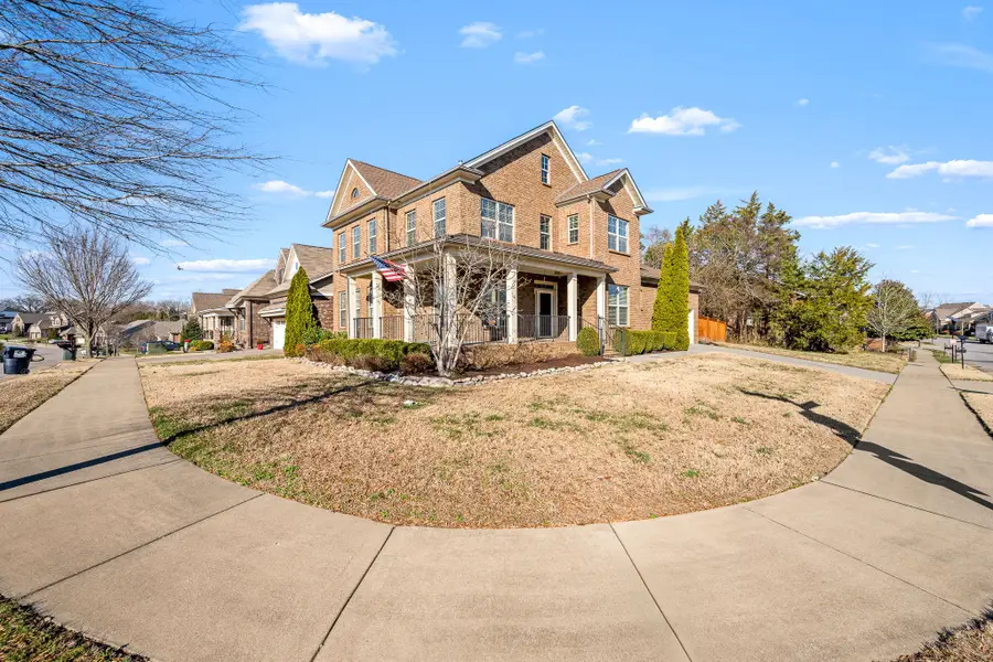 629 Westcott Ln, Nolensville, TN 37135 - Image #2