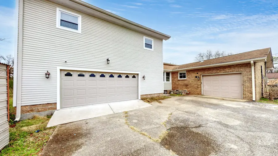 445 Owendale Dr, Antioch, TN 37013 - #2