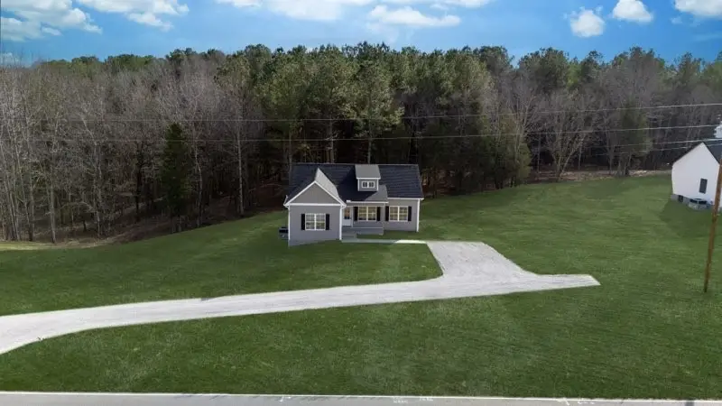 1286 Old County House Road, Charlotte, TN 37036 - Image #2